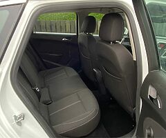 2013 Vauxhall Astra - Image 8/10