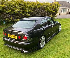 Lexus is200 - Image 4/6
