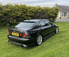 Lexus is200 - Image 6/6