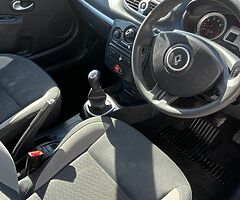 2010 RENAULT CLIO - ROYALE - Image 8/10