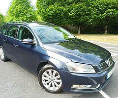 Volkswagen Passat - Image 8/8