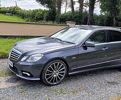 For sale Mercedes e350 amg,top spec,nct and tax,low miles - Image 7/10