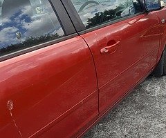 Car - Image 4/10