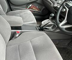 Honda Civic 1.3 Hybrid Automatic / 2008 - Image 9/10