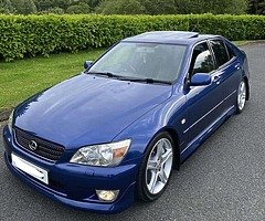 Lexus IS200 - Image 4/5