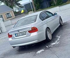 320d - Image 3/10