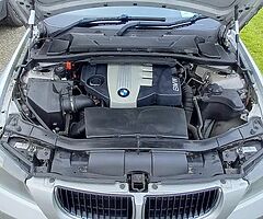 320d - Image 6/10