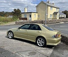 Lexus is200 - Image 3/6