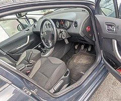 Peugeot 308 SW 1.6hdi-e - Image 4/10