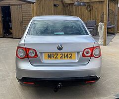 2006 Volkswagen Jetta - Image 4/10