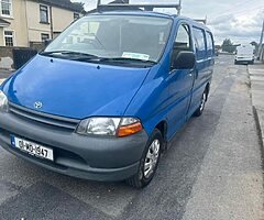 2001 Toyota hiace taxed and doed