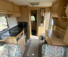 Abbey 2 Berth Mint Lightweight Caravan For Sale - Image 5/10