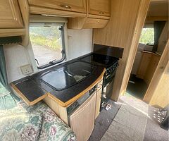 Abbey 2 Berth Mint Lightweight Caravan For Sale - Image 6/10
