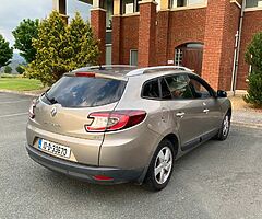 2010 renault grand megane 1.5dci diesel
5 speed manual 
Low 77000 miles
1 owner