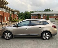 2010 renault grand megane 1.5dci diesel
5 speed manual 
Low 77000 miles
1 owner - Image 9/10