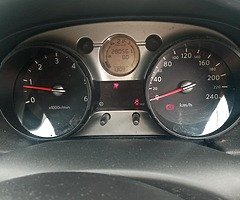 08 Nissan Qashqai - Image 5/7