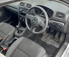 2010 Volkswagen Golf - Image 5/5