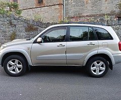 04 RAV4 2.0 Diesel 4X4 (NEW NCT 11/22) AirCon (Manual Transmission) - Image 4/10