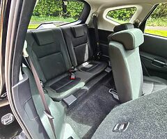 2011 Nissan Qashqai+2 - Image 6/10