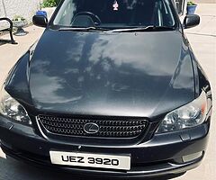 2004 Lexus IS 200