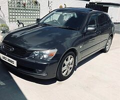 2004 Lexus IS 200 - Image 4/10