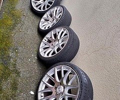 Alloys wheels R19
Need gone today