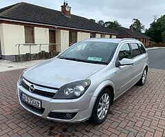 Opel Astra 1.9cdti diesel
 6 speed manual 
New nct till February next yer2/2023✅
New tax 4/2023✅ - Image 10/10