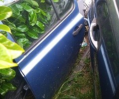 Micra K12 doors