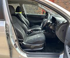 2012 Hyundai i30 - Image 7/10