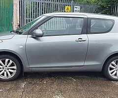 2016 Suzuki Swift - Image 3/10
