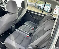 2012 Volkswagen Touran 7 seater we finance - Image 8/10