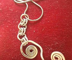 Ladies silver chain and pendant