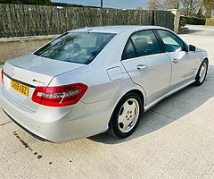 2009 Mercedes-Benz E-Class - Image 5/10
