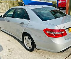 2009 Mercedes-Benz E-Class - Image 7/10