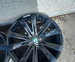 Bmw x5 20inch genuine alloy wheels for sale - Image 5/7