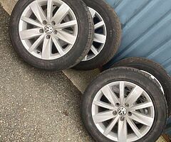 Genuine b7 Passat alloys good tires 
Gtd alloys tires optional - Image 3/4