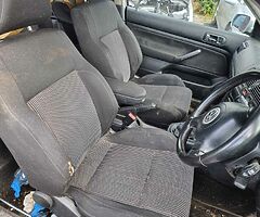 2003 Volkswagen Golf - Image 6/10