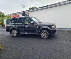 Range rover sport crew cab