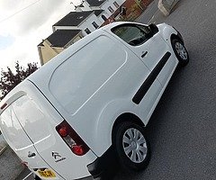 2016 Citroën Berlingo - Image 5/8