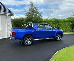 2016 Toyota Hilux - Image 9/10