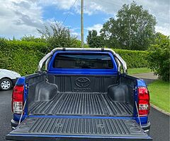 2016 Toyota Hilux - Image 10/10