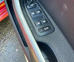 PEUGEOT 308 1.4 Petrol - Image 9/9