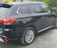 192 MITSUBISHI OUTLANDER GH4S PLUG-IN HYBRID AUTOMATIC 4X4