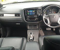 192 MITSUBISHI OUTLANDER GH4S PLUG-IN HYBRID AUTOMATIC 4X4 - Image 9/10