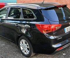 Kia ceed 1.4 crdi 2013 - Image 4/10