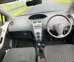 2009 Toyota Yaris Terra 1.0 petrol 
5 speed manual 
Only 78000 kilometers or 48000 miles - Image 8/10