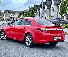 Opel Insignia 2.0 diesel . Manual . Cheap tax