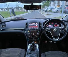 Opel Insignia 2.0 diesel . Manual . Cheap tax - Image 6/9