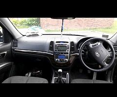 Hyundai Santa Fe 2012 Seven seaters low road tax - Image 4/10