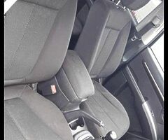 Hyundai Santa Fe 2012 Seven seaters low road tax - Image 5/10
